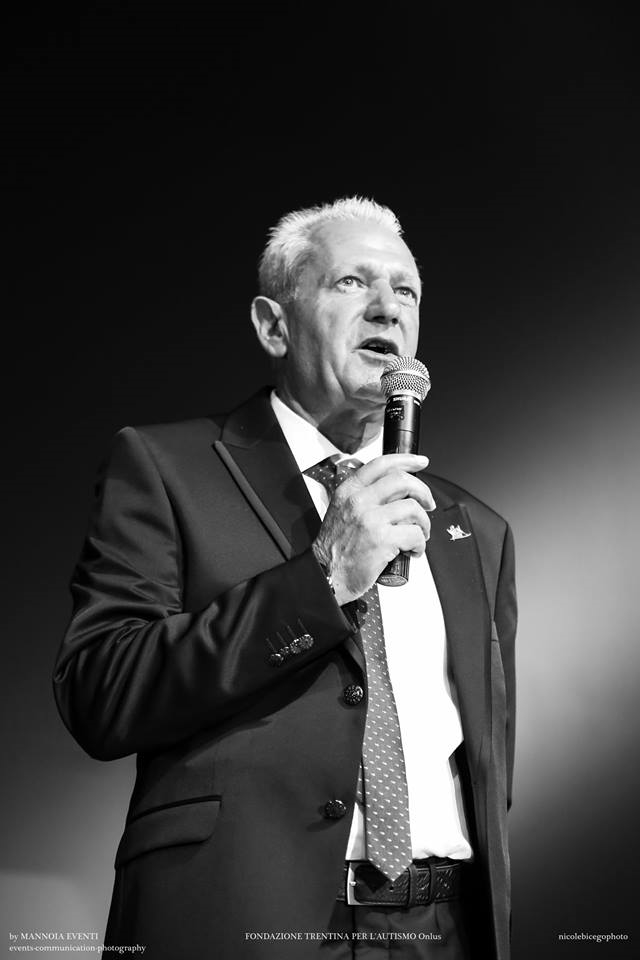 giovanni-coletti-foto-di-mannoia-eventi-fondazione-trentina-per-lautismo-onlus-e-nicolebicegophoto