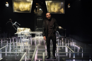 4-il-sindaco-del-rione-sanita_ph-mario-spada_francesco-di-leva-photo-mario-spada-citazione-docoobbligo-copia