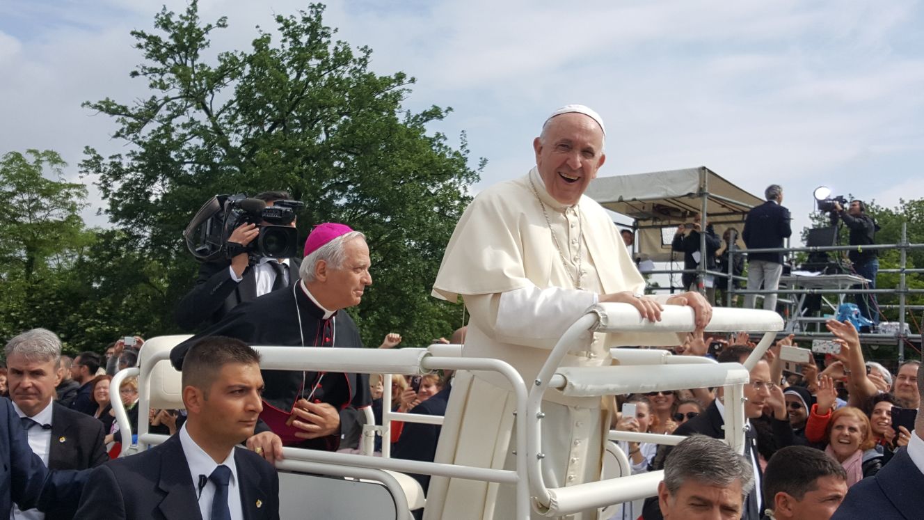 whatsapp-image-2018-05-10-at-10-17-49