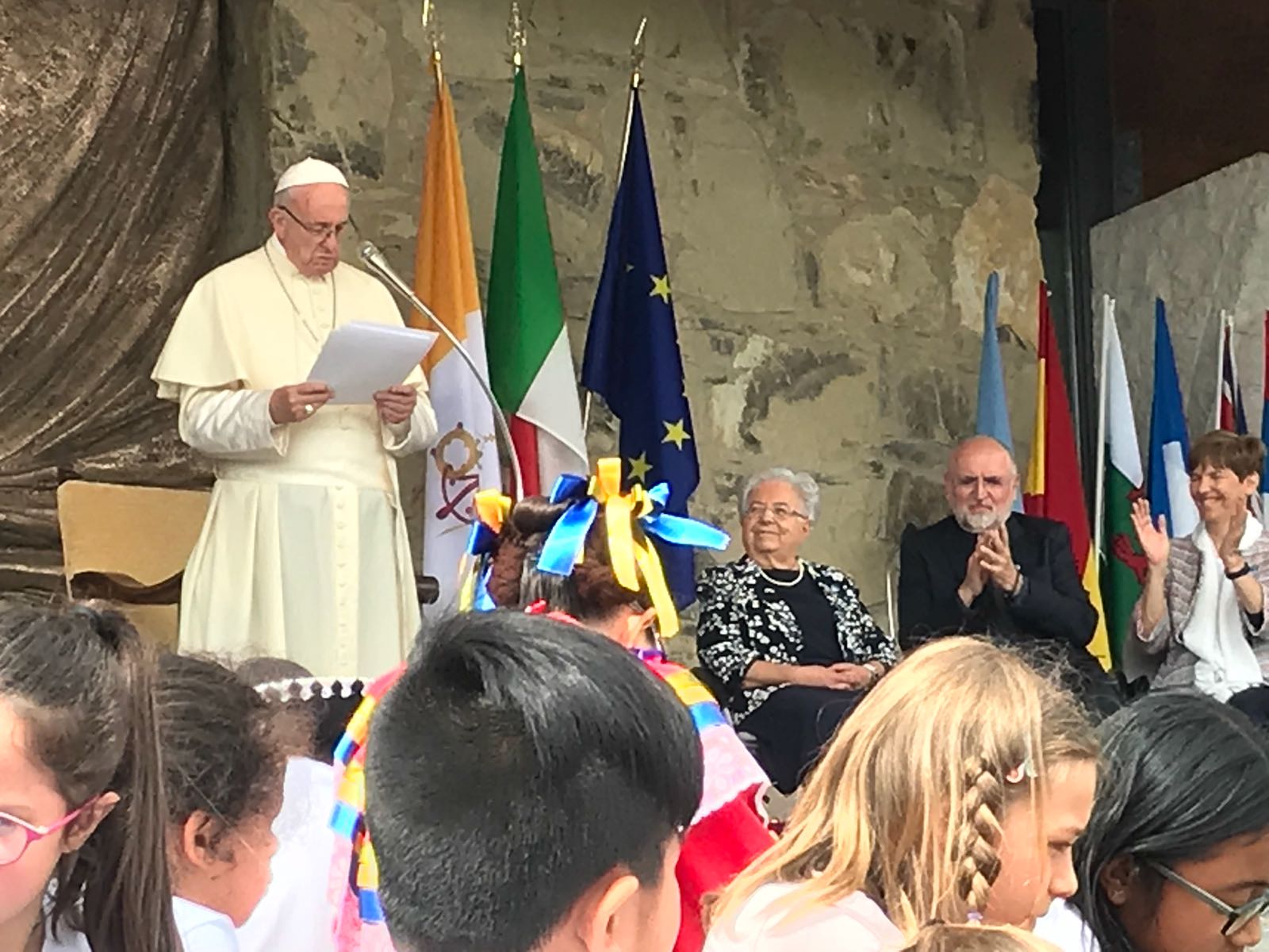 whatsapp-image-2018-05-10-at-11-03-31