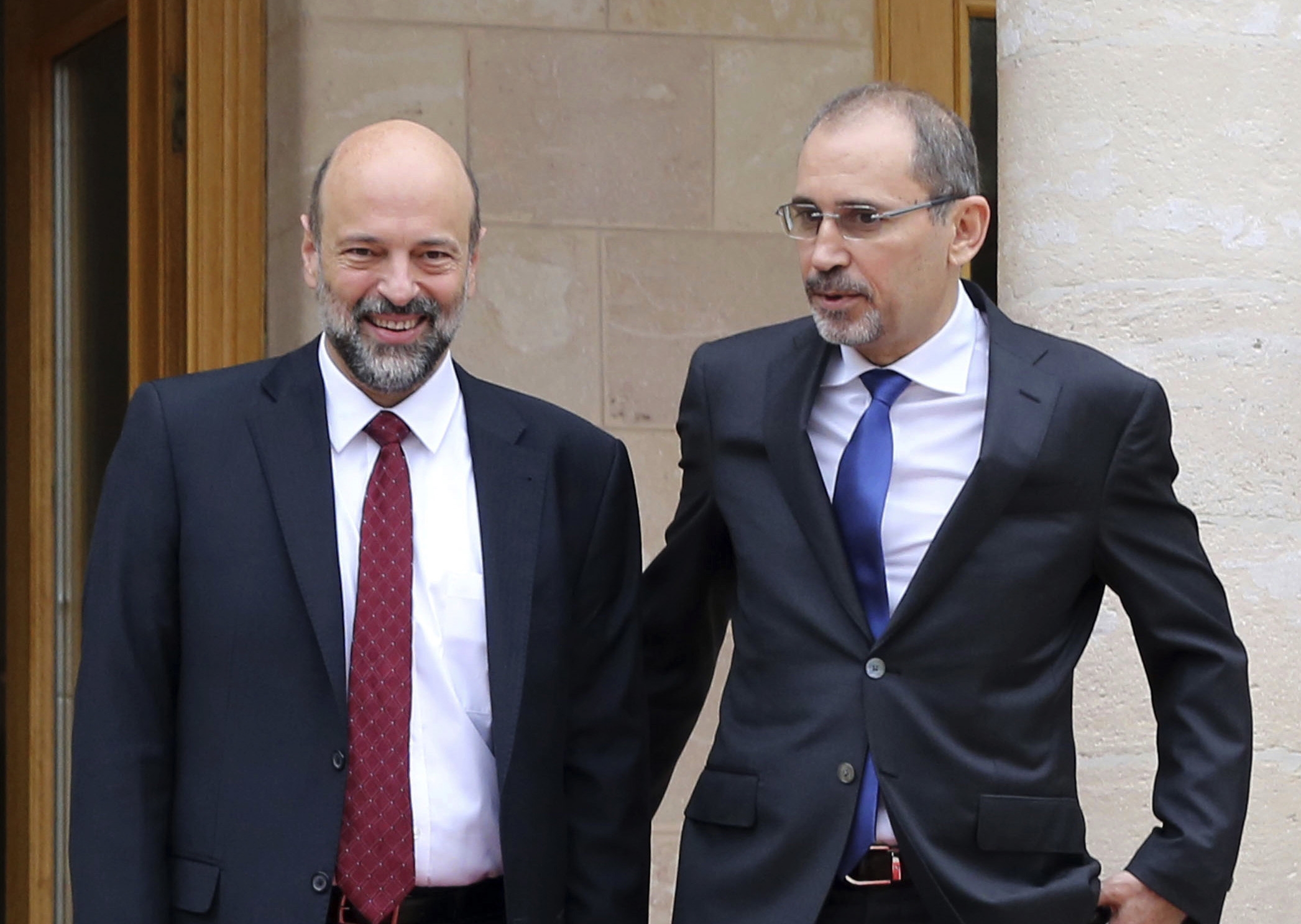 omar-ahmad-munif-al-razzaz-e-ayman-safadi-foto-ap