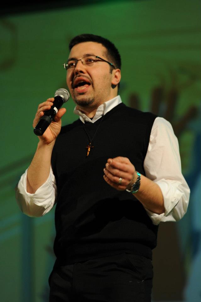 426588_543674208985148_2086313236_n