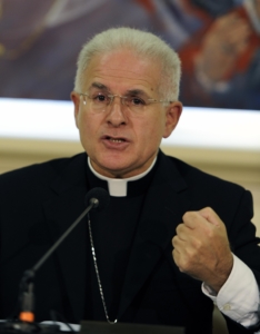 MONTI BIS: CEI, BEN VENGANO SOLUZIONI CONTRO CRISI