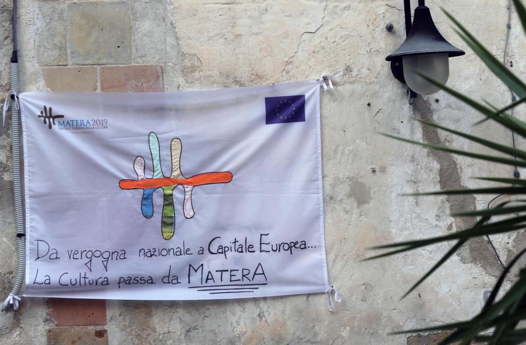 Capodanno: Matera 2019 ha brindato al 2015 con festa europea