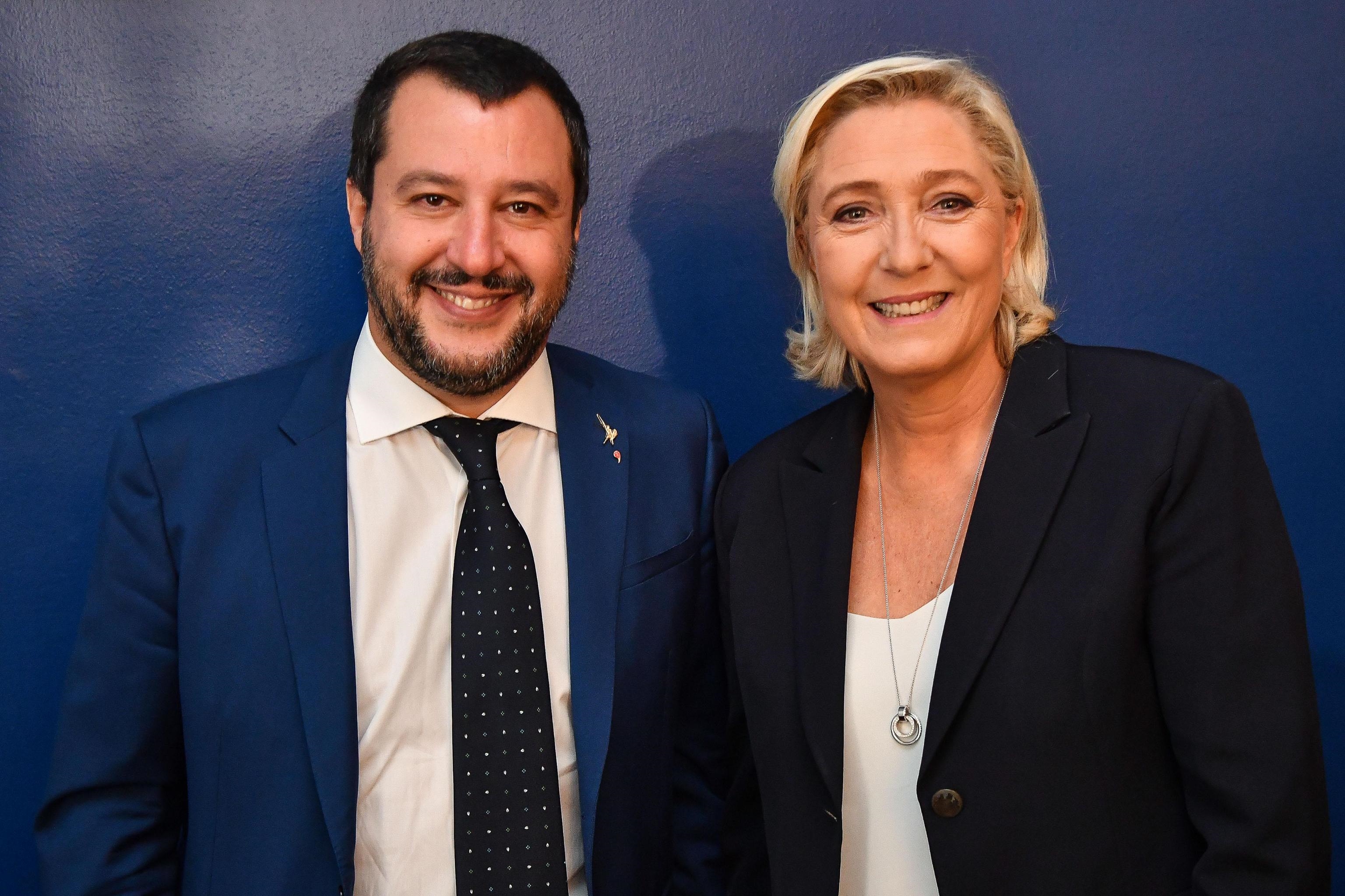 matteo-salvini-e-marine-le-pen-foto-ansa