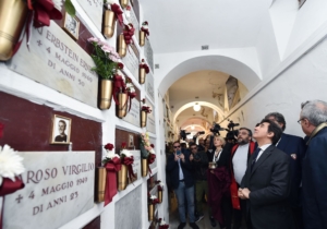 Un momento della commemorazione.