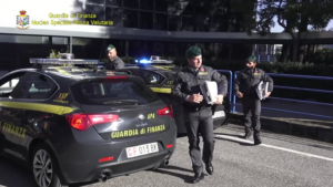 Corruzione e accesso abusivo a sistemi informatici, arresti