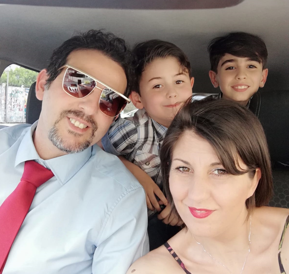 la-famiglia-torrisi-papa-antonio-mamma-chiara-e-dietro-da-sinistra-gioele-e-giorgio-foto-di-chiara-de-melio