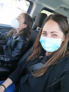 maria-pia-viola-in-macchina