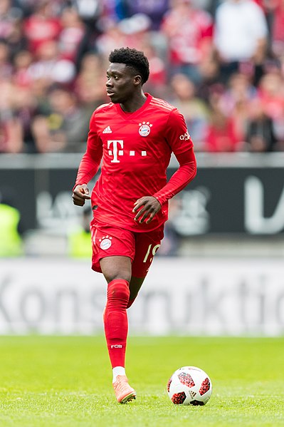 alphonso-davies-foto-di-sven-mandel-per-wikimedia-commons