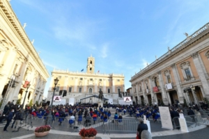 nessuno-piazza