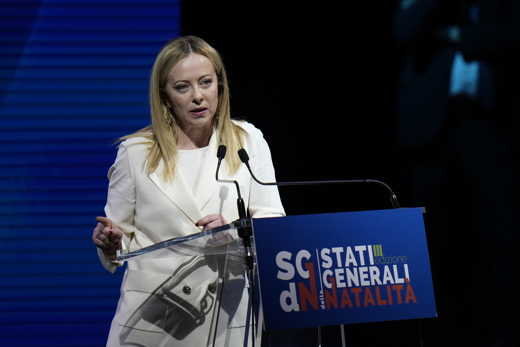 Giorgia Meloni agli Stati generali della natalità, foto Ap