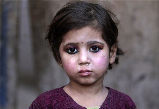 Una bambina di Jalalabad