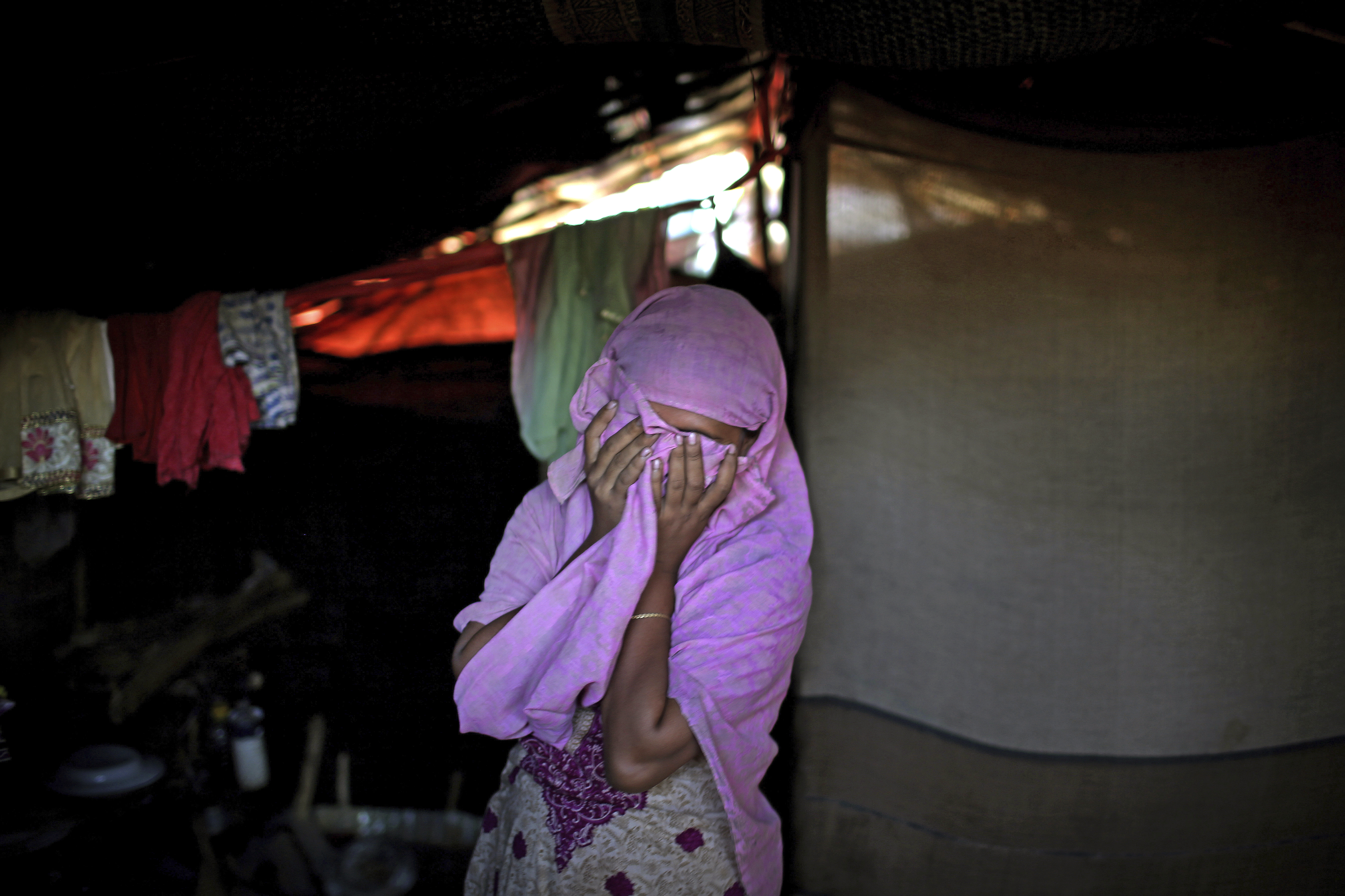Donne Rohingya violentate