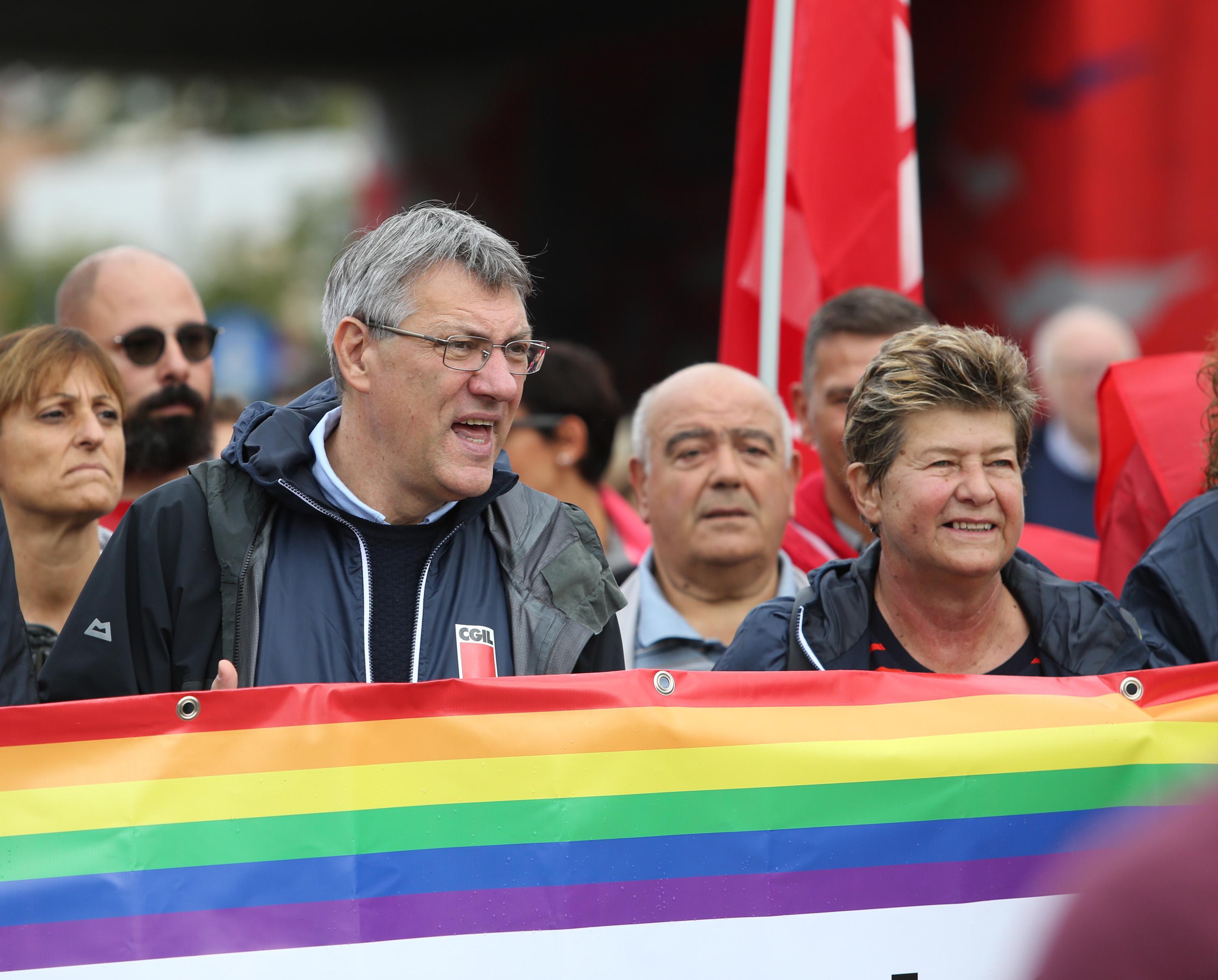 Secretary General of CGIL (Italian General Confederation of Labour) Susanna Camusso (R) with former Secretary General of FIOM-CGIL (Metallurgical Workers Employees Federation), Maurizio Landini (L), take part at the ?March for Peace? from Perugia to Assisi, Italy, 07 October 2018.
ANSA/MATTEO CROCCHIONI