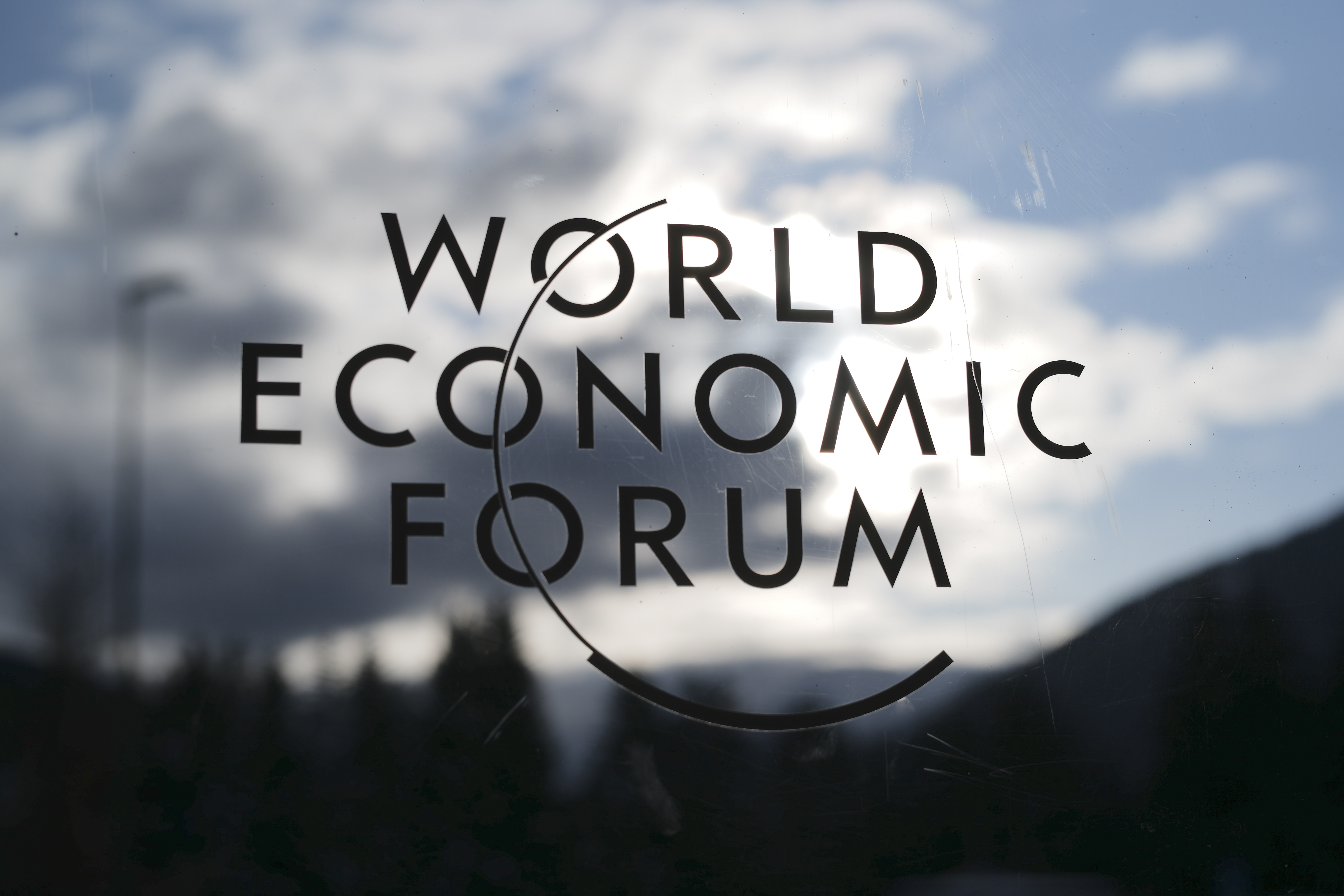 The logo of the World Economy Forum is displayed on a door at the Congress Centre in Davos, Switzerland, Sunday, Jan. 19, 2020. The 50th annual meeting of the World Economic Forum will take place in Davos from Jan. 20 until Jan. 24, 2020. (Photo/Markus Schreiber)