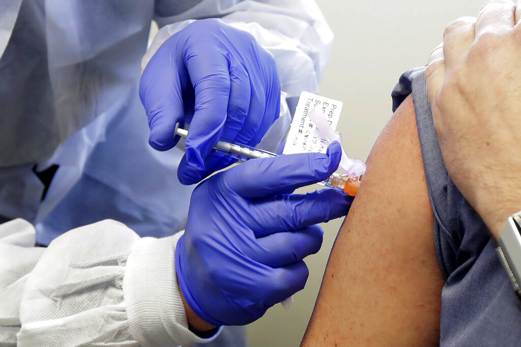 Vaccino (AP Photo/Ted S. Warren, File)