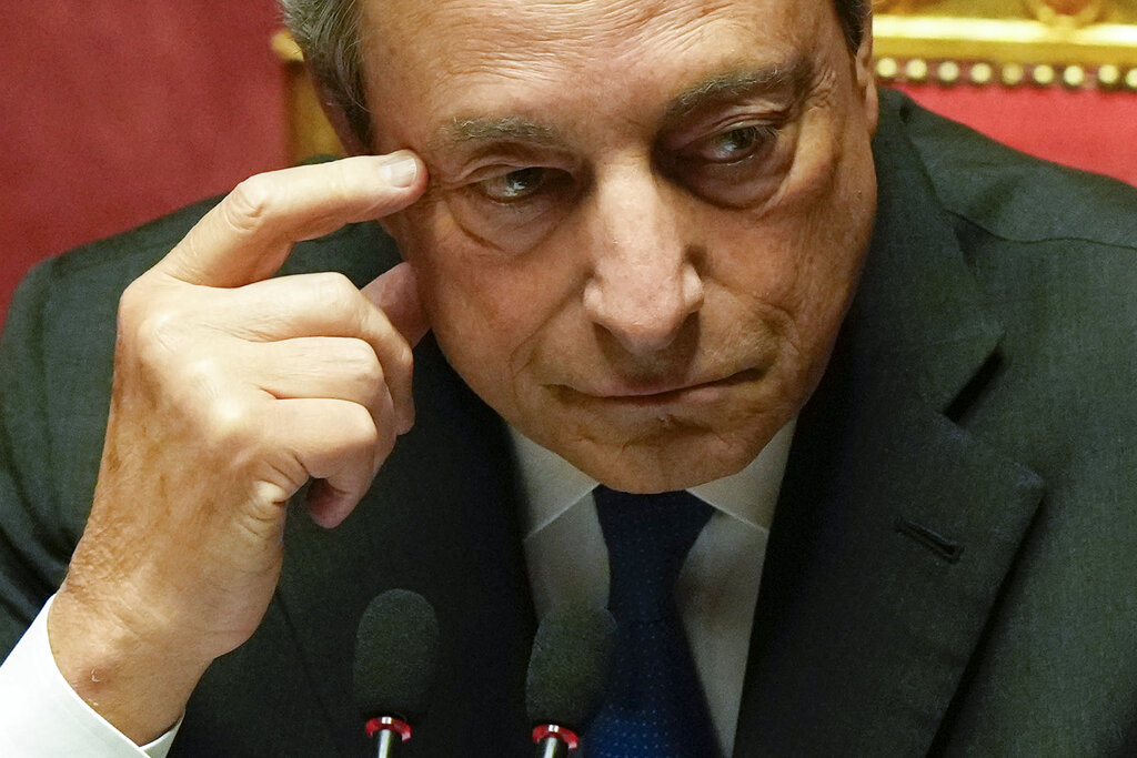 Il presidente del Consiglio Mario Draghi (AP Photo/Andrew Medichini)