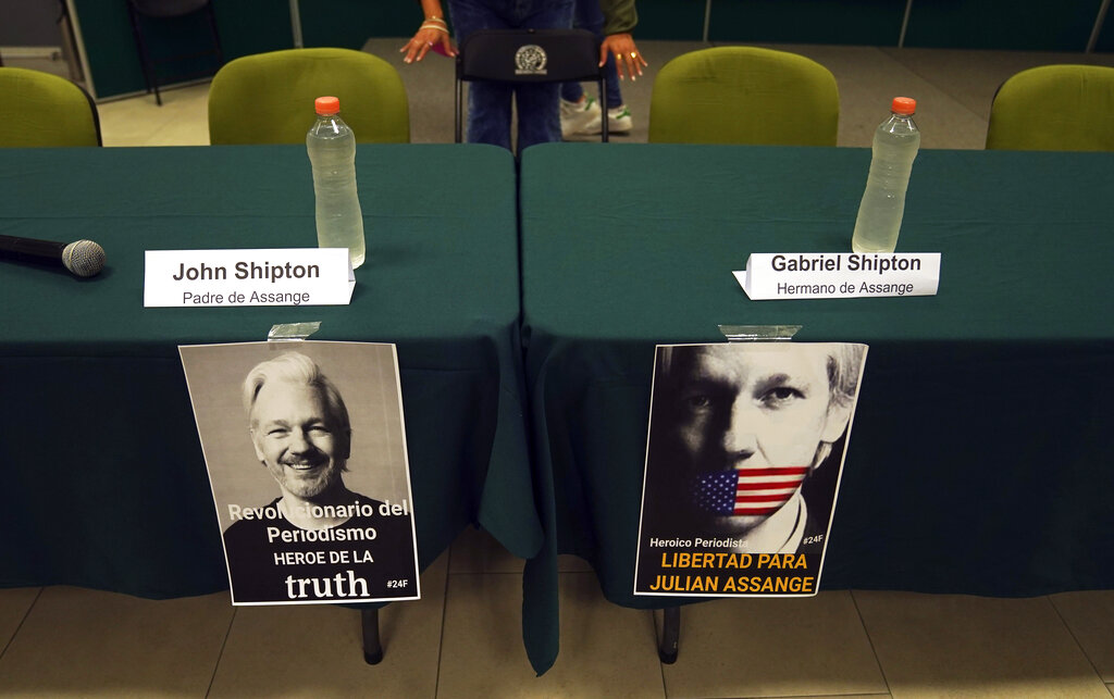 Seated place where John Shipton Sr. and Gabriel Shipton the father and brother respectively of Julian Assange will participate in an event sponsored by the Mexican ruling party Morena, at the headquarters of the Telephone Union, entitled 