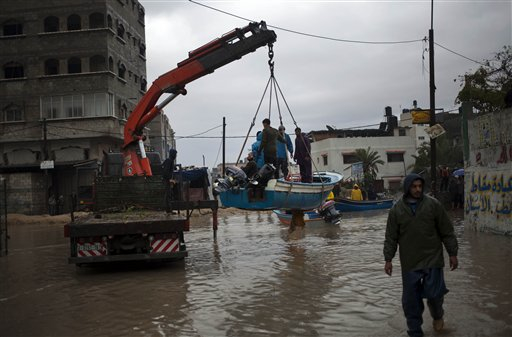 Striscia di Gaza colpita da piogge torrenziali