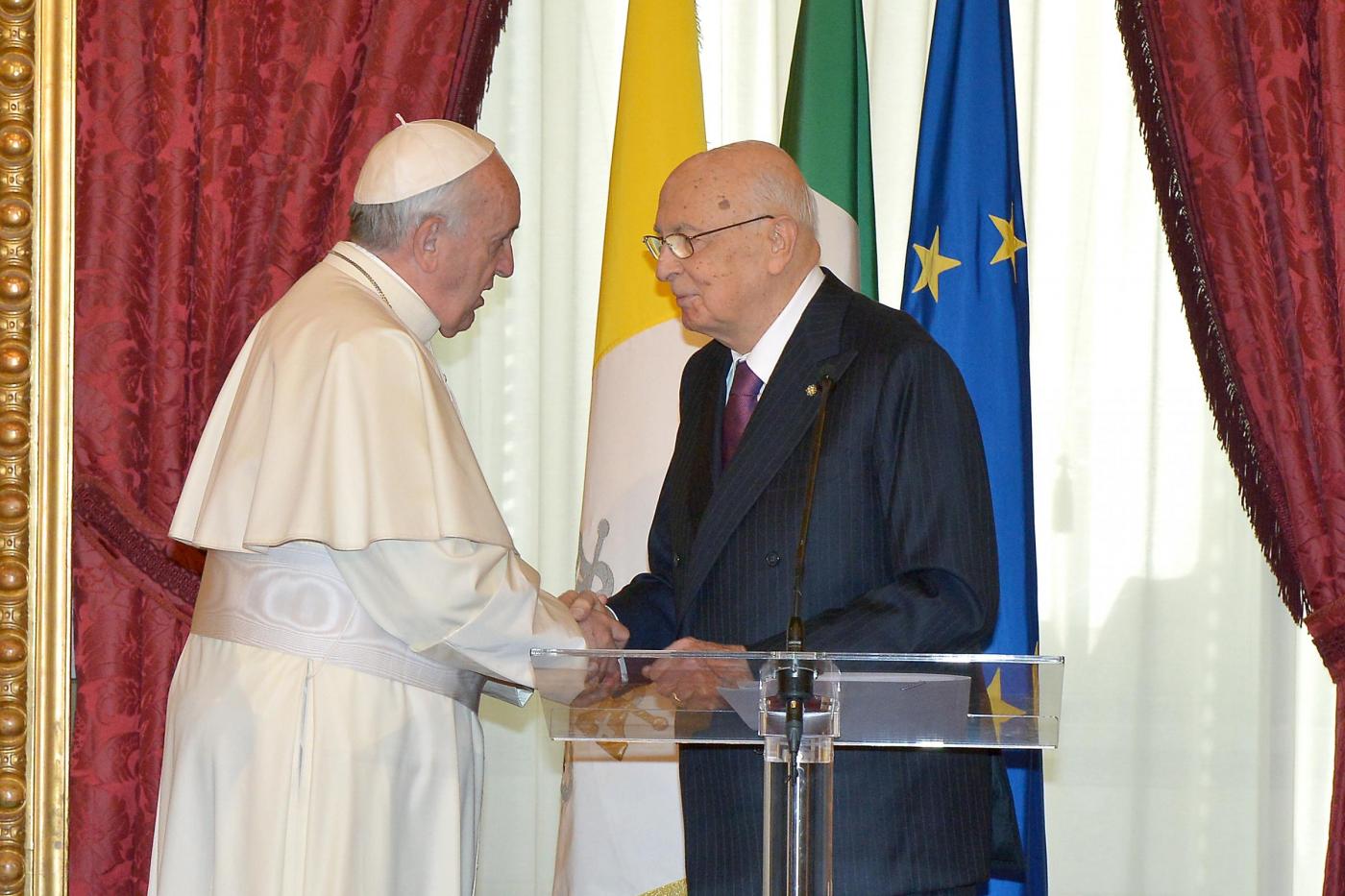 Papa Francesco al Quirinale con Giorgio Napolitano