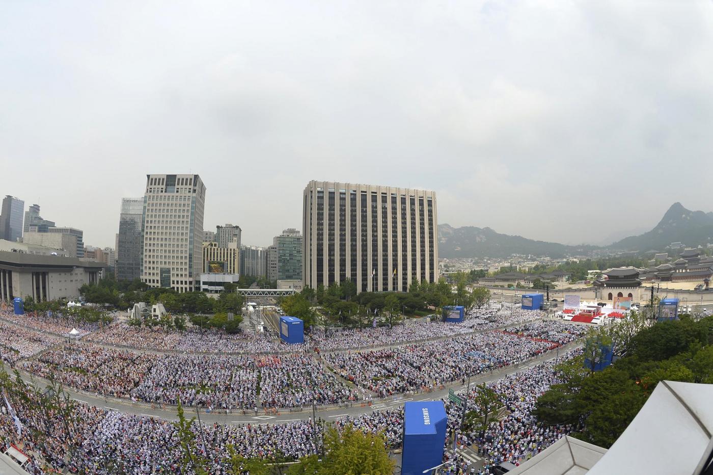Continua visita di Papa Francesco in Corea del sud