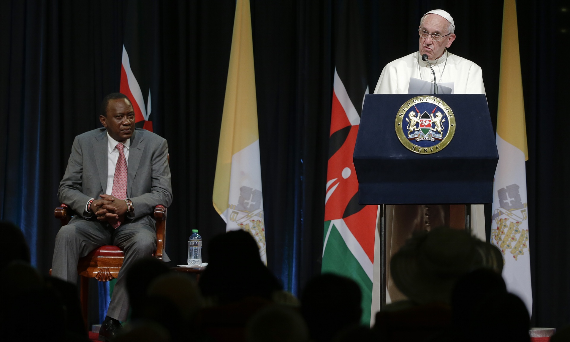 L'arrivo di papa Francesco in Kenya