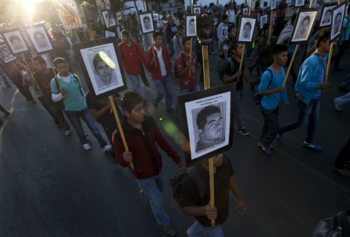 La marcia della dignità a Città del Messico