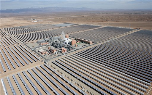 Impianto solare nel Centro del Marocco (foto Ap)