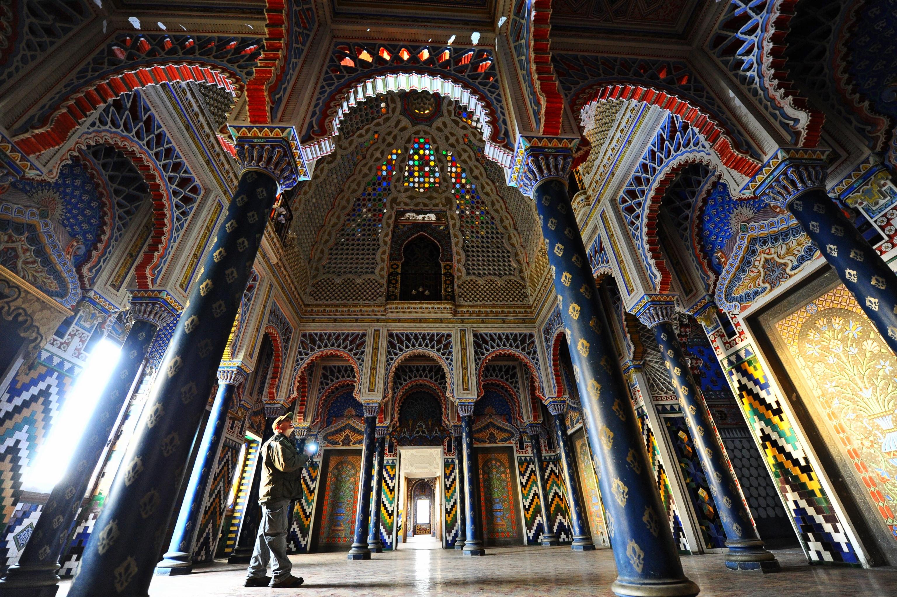 Special opening to the public of the Castle of Sammezzano, an Italian palazzo in Tuscany notable for its Moorish Revival architectural style, which was recently auctioned for failure, in Leccio (Province of Florence), Italy, 06 december 2015.
ANSA/MAURIZIO DEGL'INNOCENTI