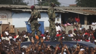 Gli Stati africani dell’Ovest: Gbagbo lasci il governo