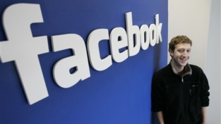 Dati personali, accuse a Facebook e a Cambridge Analytica
