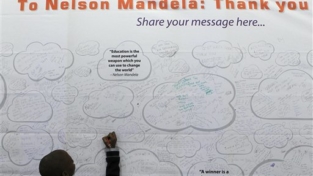 La sofferenza di Mandela al centro dell’interesse mondiale