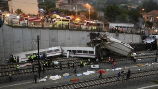 Deraglia un treno, tragedia a Santiago di Compostela