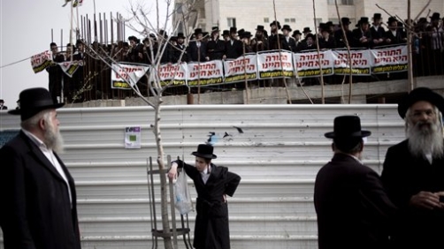 Protesta degli ebrei ultraortodossi