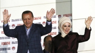 Erdogan vince le elezioni presidenziali in Turchia