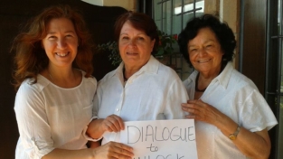 Vestiti di bianco per sbloccare il dialogo