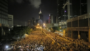 Aumentano gli scontri a Hong Kong