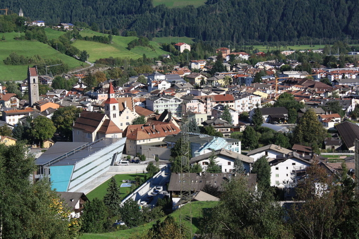 Borghi Felici Alla Scoperta Dellitalia Dove Si Vive Bene