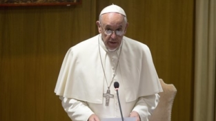 Il papa preoccupato per le guerre in Medio Oriente