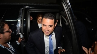 L’ex attore vince le elezioni in Guatemala