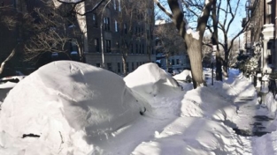 New York chiusa per neve