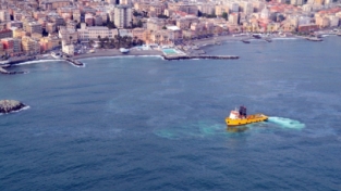 Genova, allarme petrolio rientrato