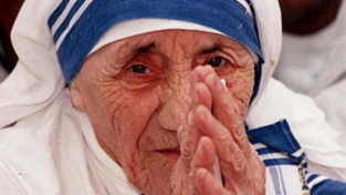 Madre Teresa santa anche in India