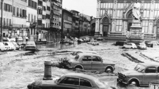 L’alluvione del 1966 tra case del popolo e parrocchie