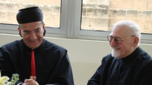 Padre Kolvenbach, un grande uomo, un gesuita del dialogo