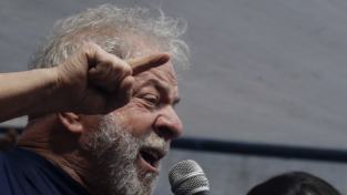 Lula in carcere e la partita da giocare