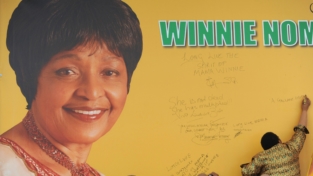 Winnie Mandela e la storia del Sudafrica