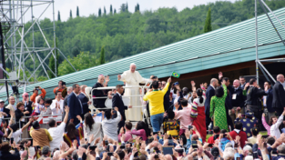 Nomadelfia e Loppiano, il papa indica la strada