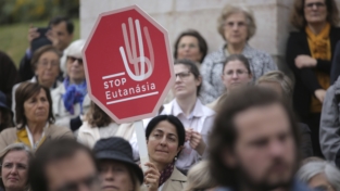Il parlamento portoghese dice “no” all’eutanasia